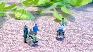 介護で人生を諦めない。介護生活を通して掴む、40〜50代からの新しい生き方【完全保存版ロードマップ】 